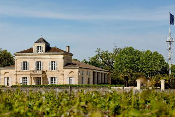 Почему Château Montrose зовут Latour-Saint-Estèphe